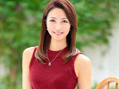 小川華蓮さん30歳。清楚可憐な美人妻。クォーター元モデル美人妻の人生初裏切りセックス！